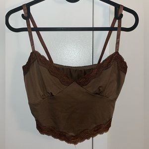 Cute brown lacey cropped tank!